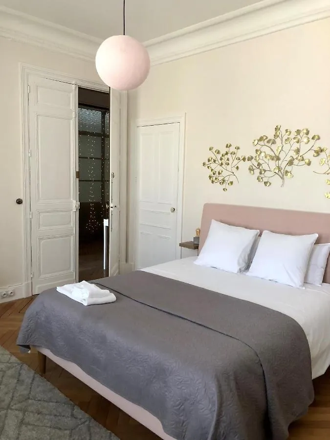 La Grande Maison Mazamet Guest house